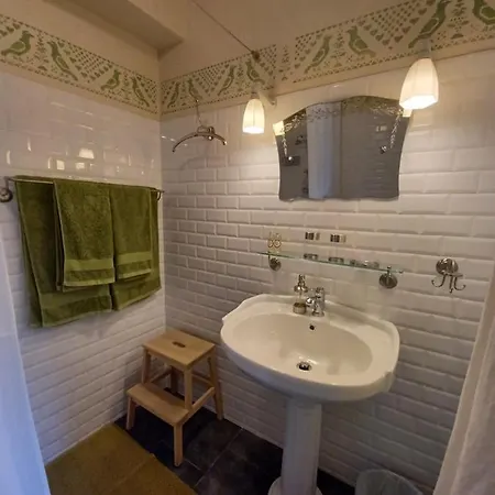 Les Chambres D'hotes De Magali Bed & Breakfast