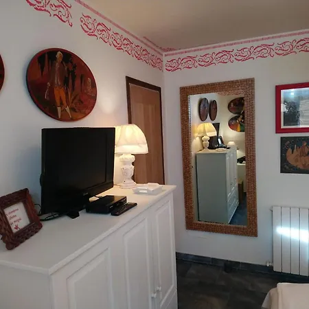 Les Chambres D'hotes De Magali Montegrosso